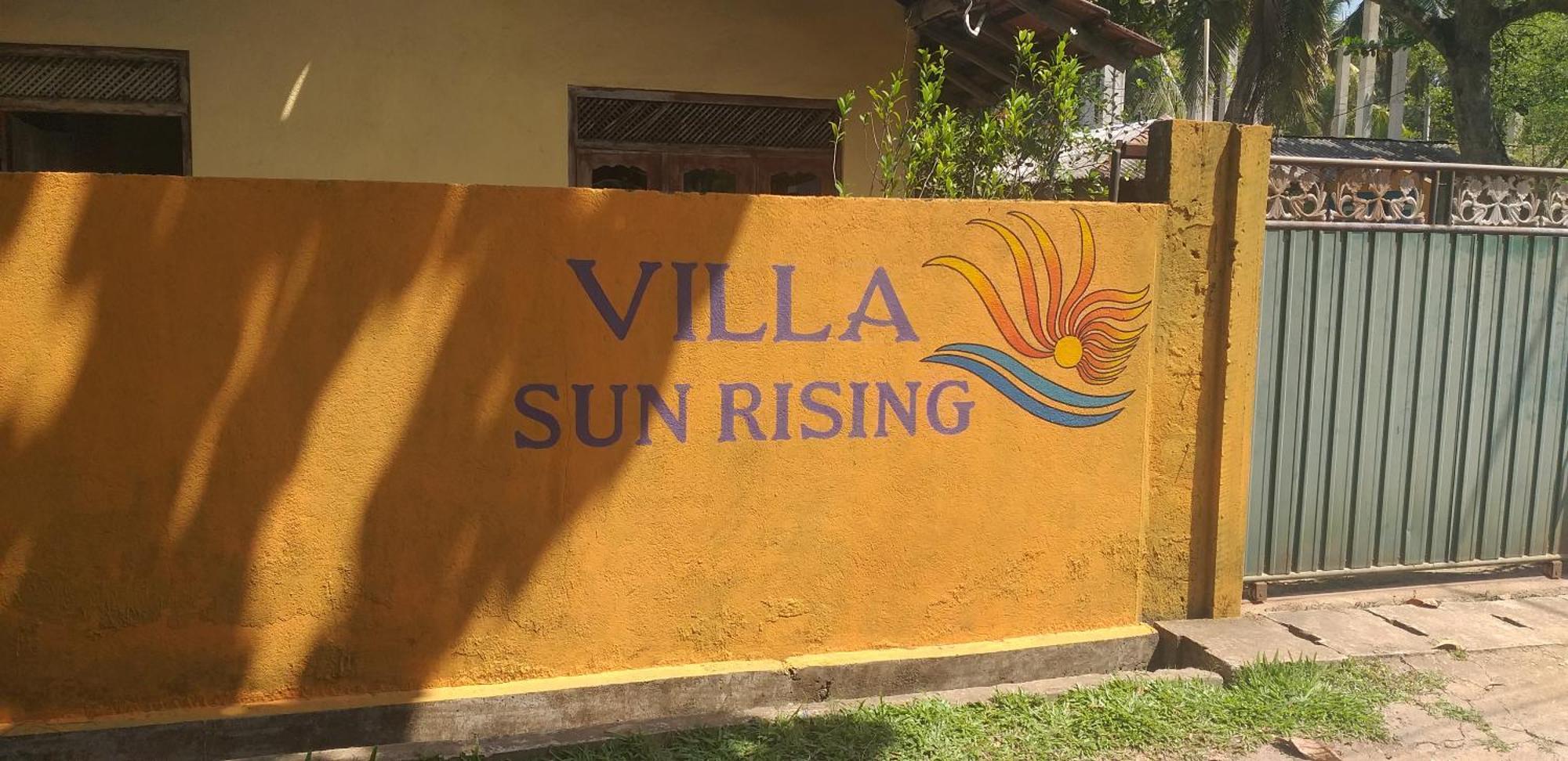 Villa Sun Rising Talpe Exteriör bild